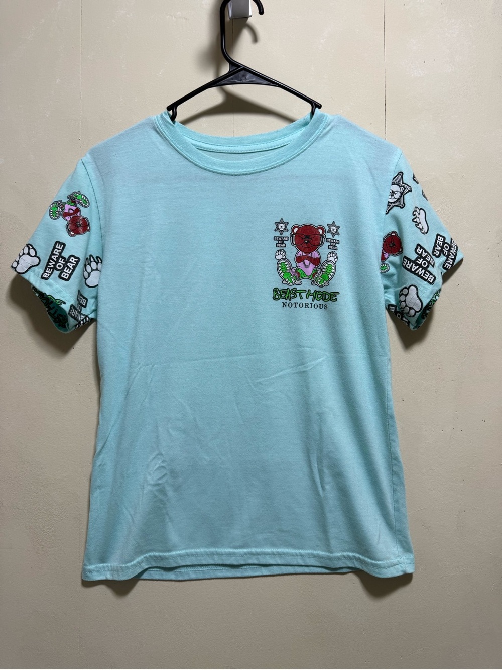 Fresh Laundry Notorious "Beast Mode" Graphic Tee in Mint Blue Boys sz M (10)